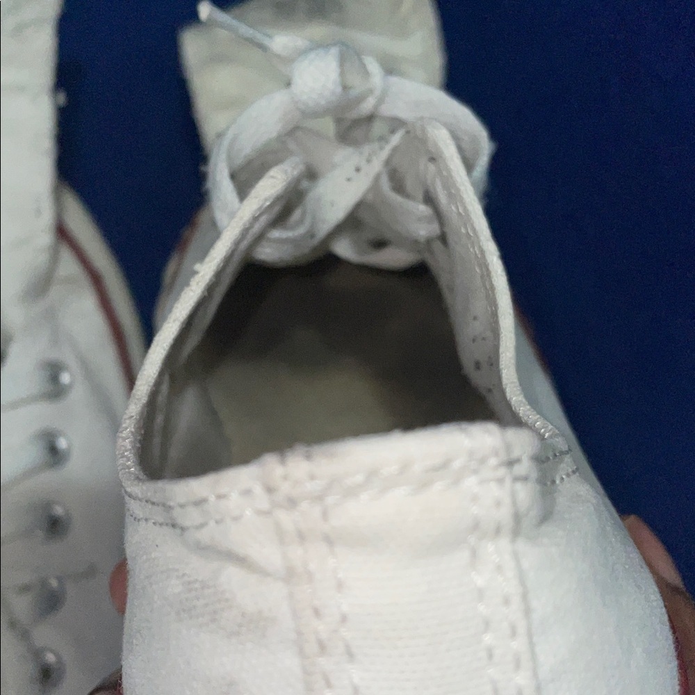 Converse White and Red Low-Top Shoes - Picture 3 of 3